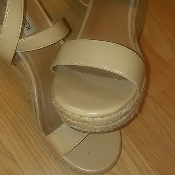 Steve Madden - Picture 6 of 7